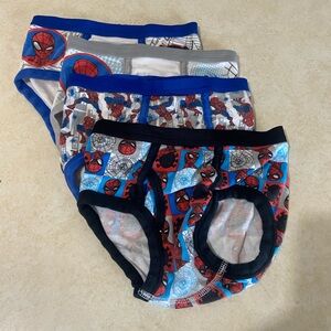 FREE boys size 6 Spider-Man Briefs - Blue, Gray, Black
